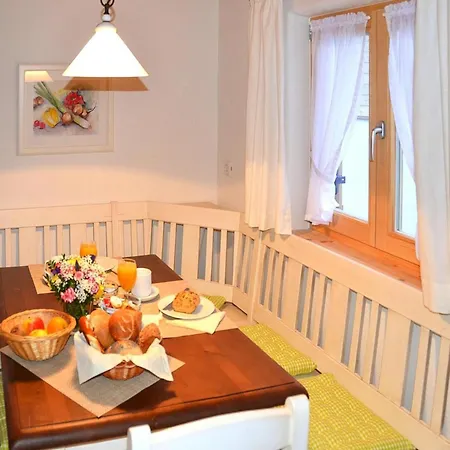 Im Idyllischen Landhausstil Im Vital Camp Bayerbach